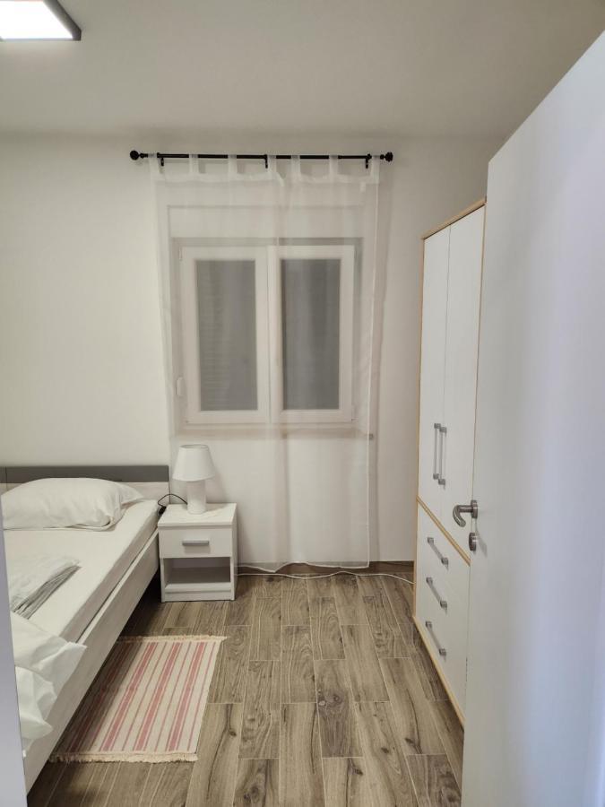H&D Apartment Sumartin Exterior foto
